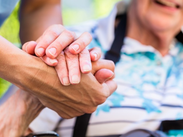 Avviso pubblico domanda di accesso al contributo per il Caregiver familiare