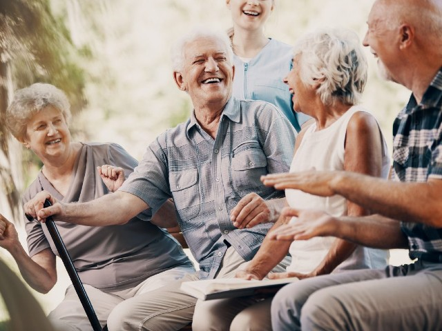 Bando per l'accesso all'assegno di cura per anziani non autosufficienti 2022